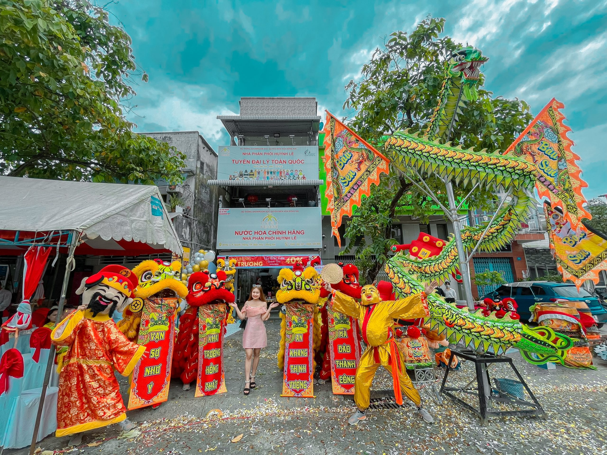 Dịch vụ múa lân trảng bom