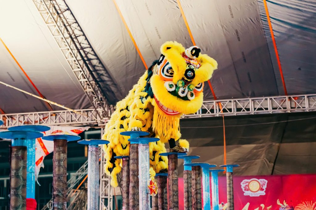 Dịch vụ múa lân Quận 2